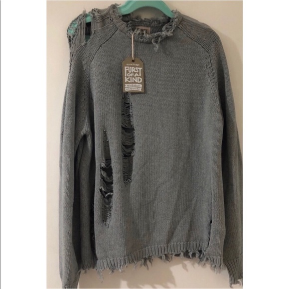 NEW! LF/Furst of a kind destroyed sweater NWOT - Picture 2 of 7